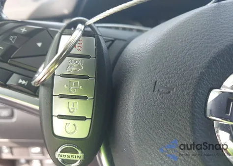 2018 Nissan Rogue Sv z USA, uszkodzony, nr VIN JN8AT2MV8JW305018